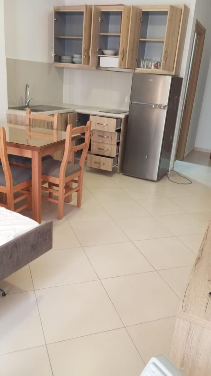 Primavera Apartments Sarande Exterior photo